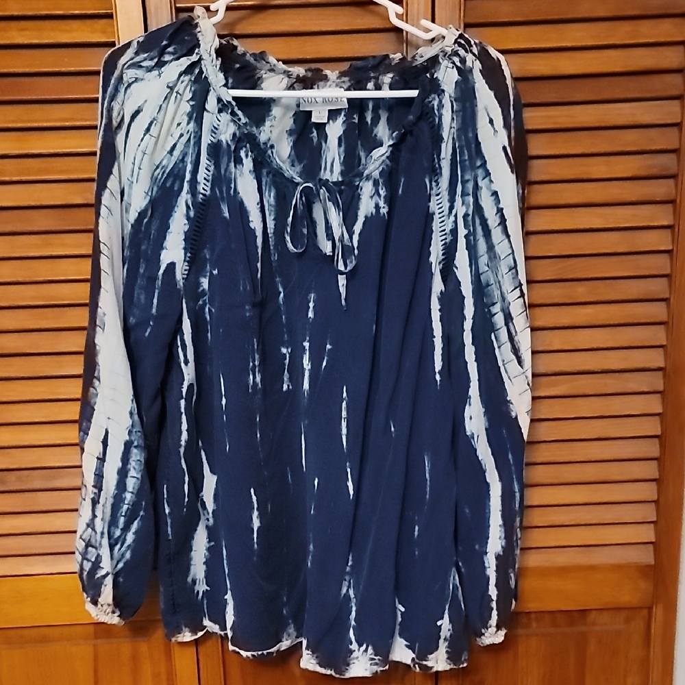 Navy and White Women's Top